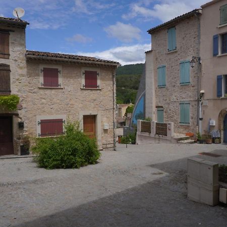 Maison De Village La Clemaline Figanieres Exterior photo